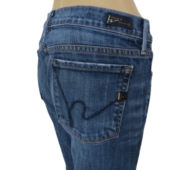Citizens Of Humanity Cropped Blue Jeans - Picture 7 of 8